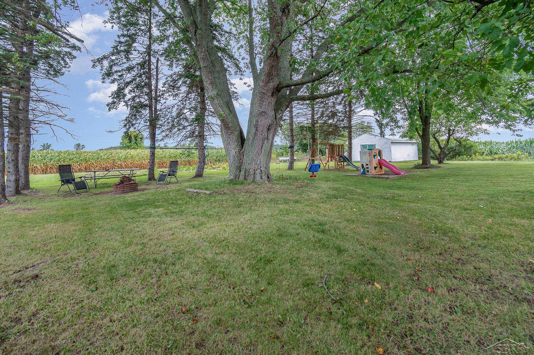 641 Neuman Road Pinconning, MI 48650 - Photo 21 of 24