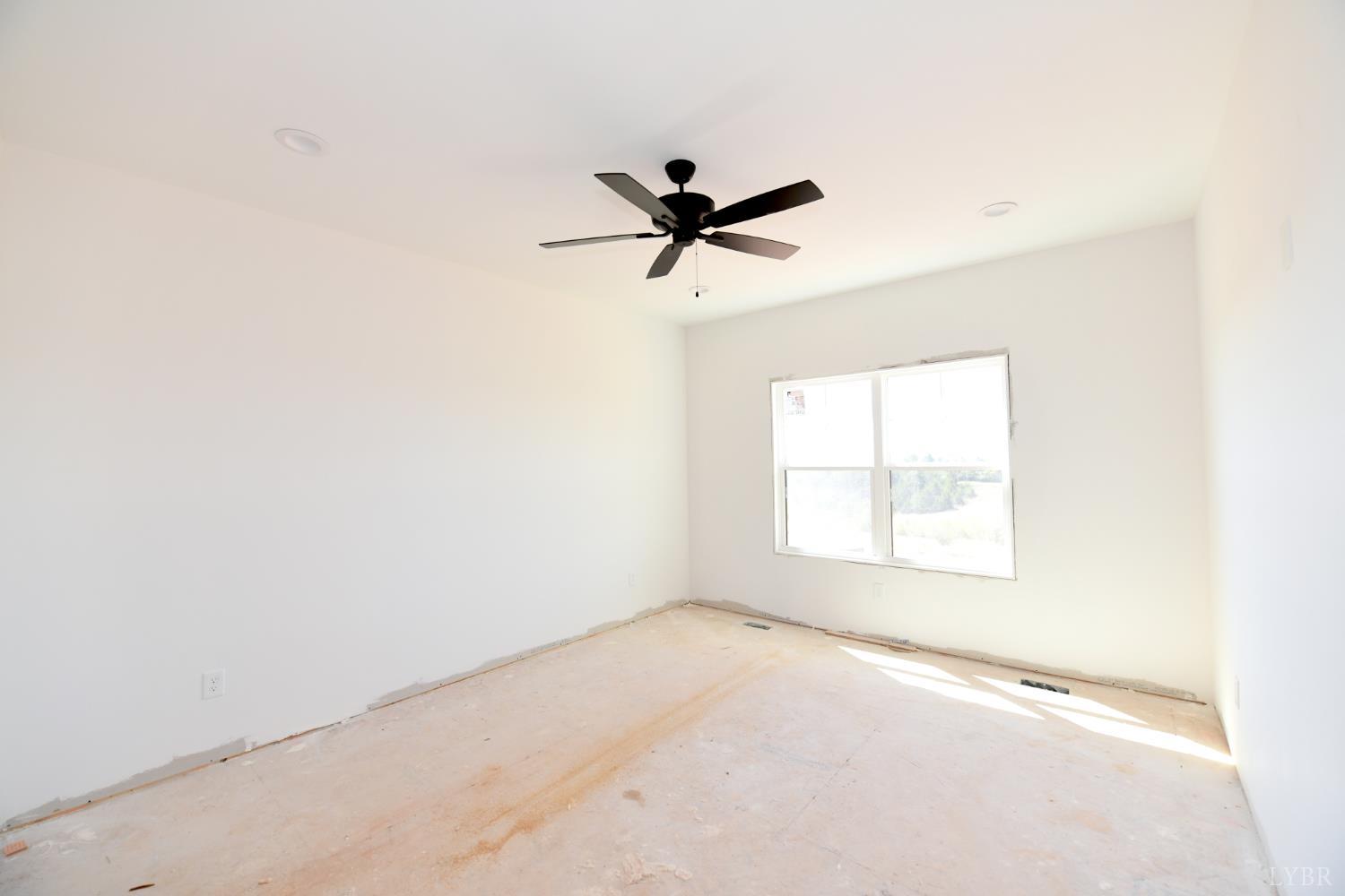 1699 Wells Road Bedford, VA 24523 - Photo 25 of 44 Gallery Image 25