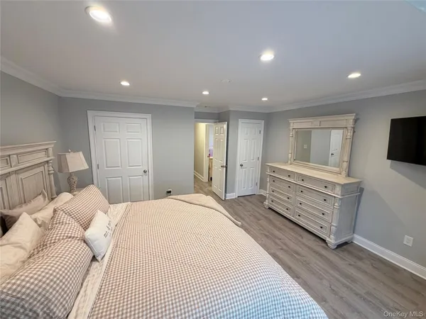 $399,999 | 179-190 Millard Avenue, Unit 190, West Babylon, NY 11704