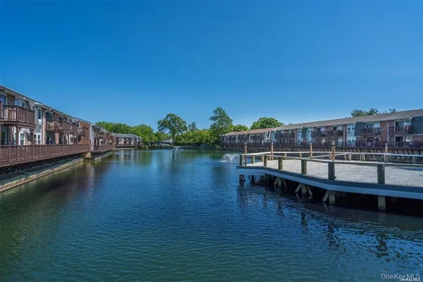 $399,999 | 179-190 Millard Avenue, Unit 190, West Babylon, NY 11704