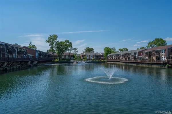 $399,999 | 179-190 Millard Avenue, Unit 190, West Babylon, NY 11704