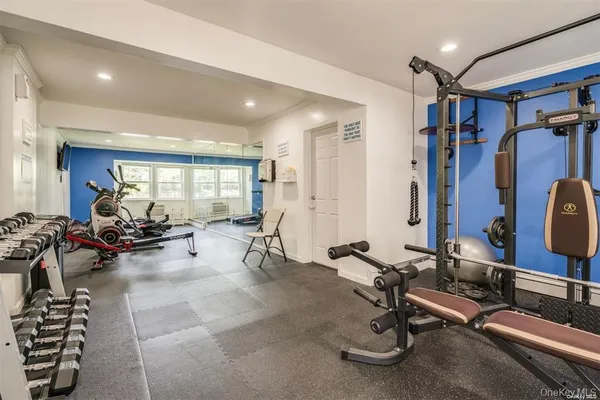 $399,999 | 179-190 Millard Avenue, Unit 190, West Babylon, NY 11704