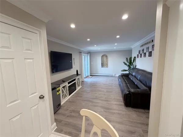 $399,999 | 179-190 Millard Avenue, Unit 190, West Babylon, NY 11704