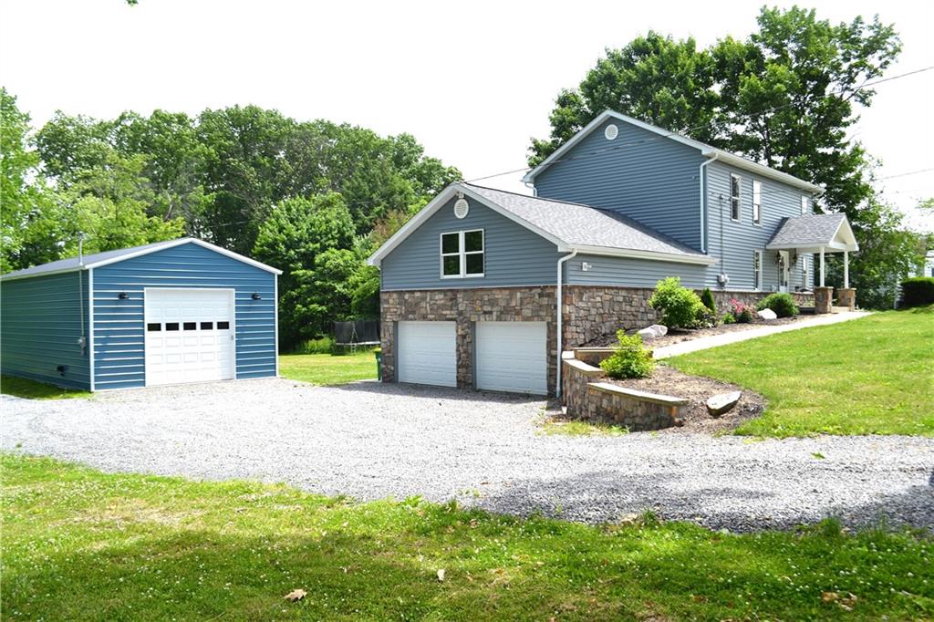 216 Rural Drive Butler, PA 16001 - Photo 3 of 25 Gallery Image 3