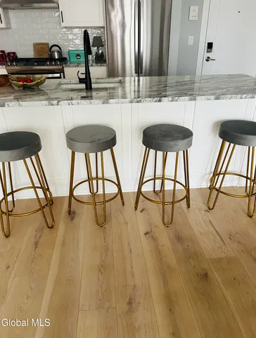 $2,800 | 116 West Avenue, Unit 208, Saratoga Springs, NY 12866