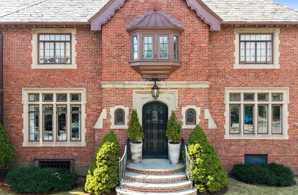 $6,925,000 | 98 Carlton Street, Brookline, MA 02446