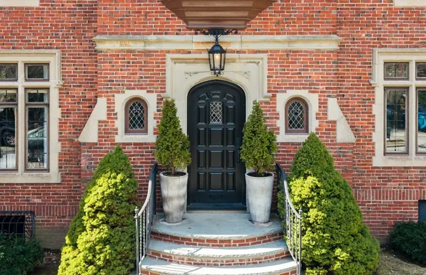 $6,925,000 | 98 Carlton Street, Brookline, MA 02446