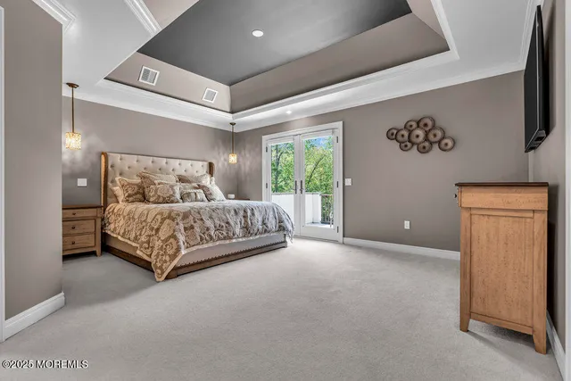 a view of a storage & utility room with washer and dryer