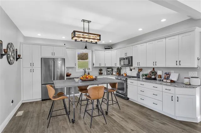 $675,000 | 2460 Chapel Road, Beaver, PA 15009