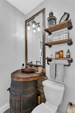 $675,000 | 2460 Chapel Road, Beaver, PA 15009