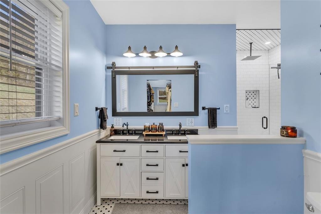 2460 Chapel Road Beaver, PA 15009 - Photo 18 of 45