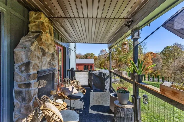 $675,000 | 2460 Chapel Road, Beaver, PA 15009