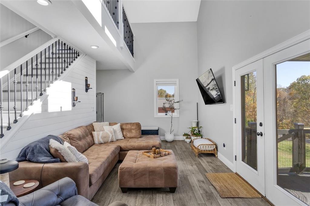 2460 Chapel Road Beaver, PA 15009 - Photo 8 of 45