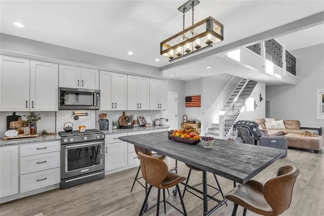 $675,000 | 2460 Chapel Road, Beaver, PA 15009