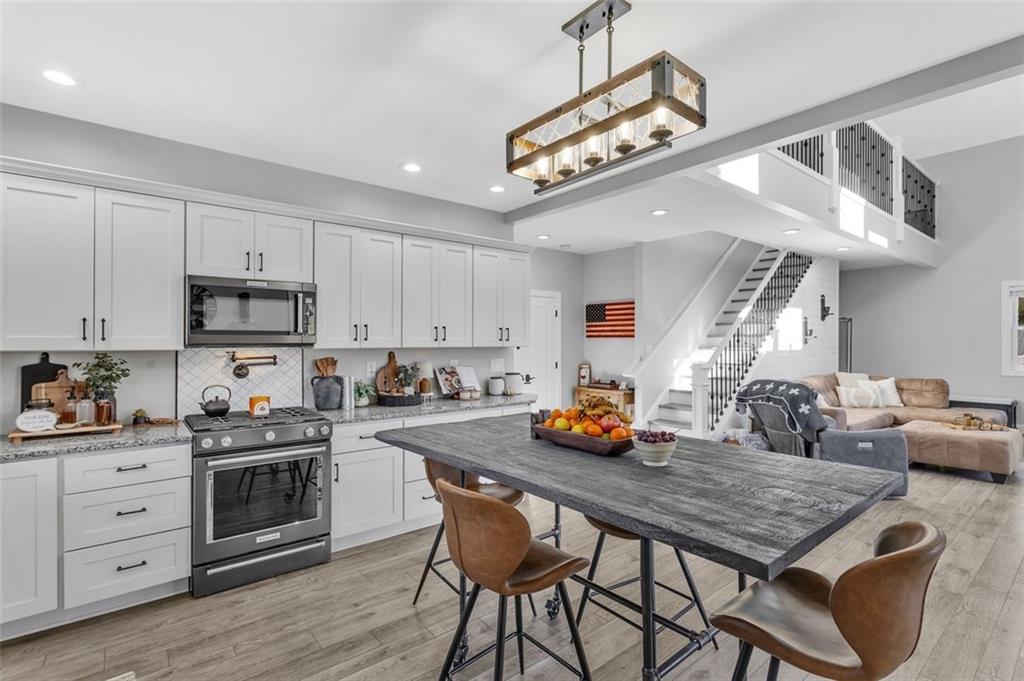 2460 Chapel Road Beaver, PA 15009 - Photo 10 of 45