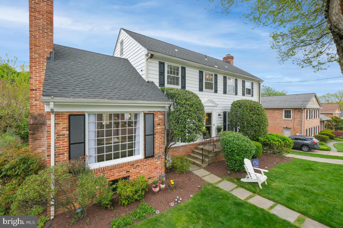 7001 Old Stage Road North Bethesda, MD 20852 - Photo 2 of 33 Front of Home
