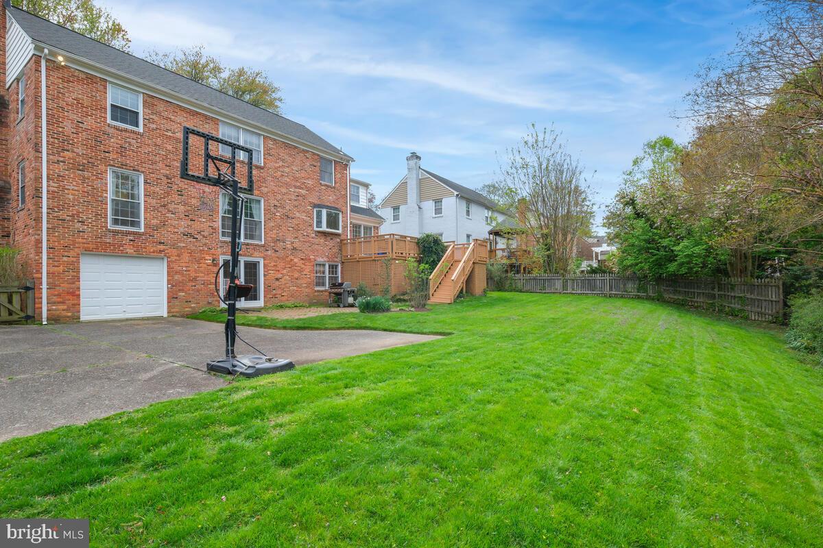 7001 Old Stage Road North Bethesda, MD 20852 - Photo 27 of 33 Backyard