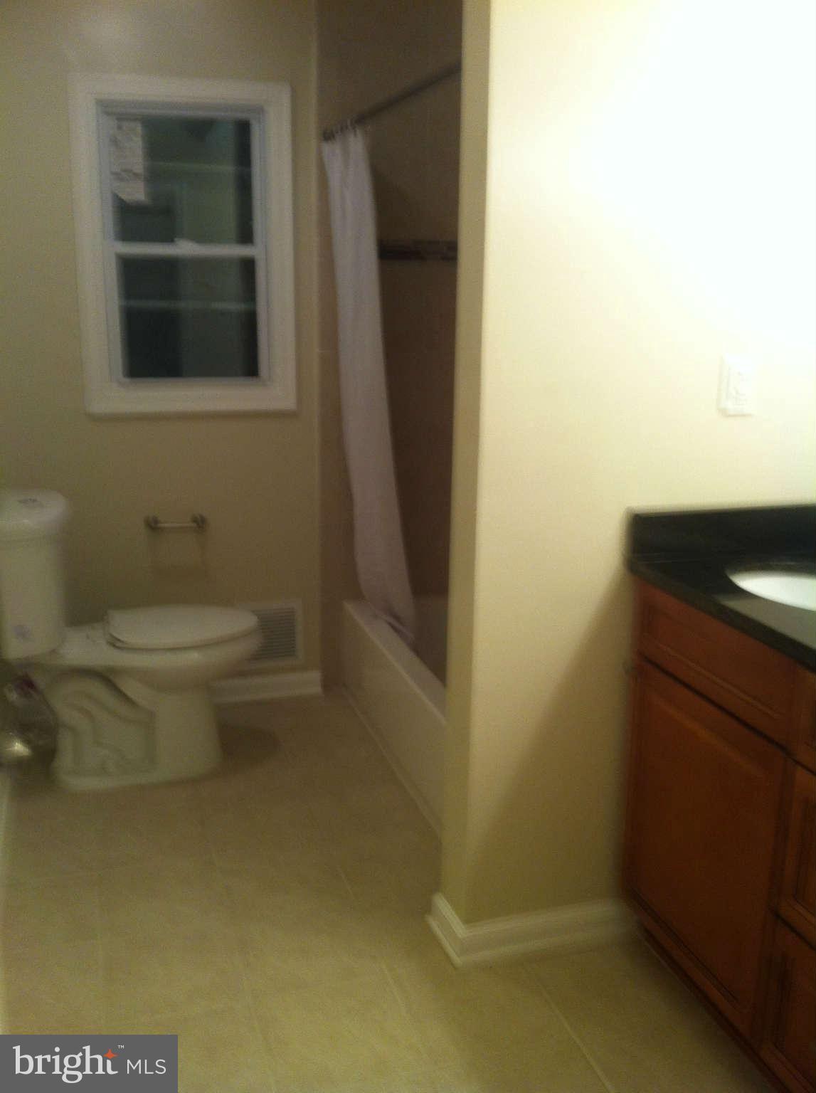 4119 Addison Road Fairfax, VA 22030 - Photo 9 of 30 Bath1