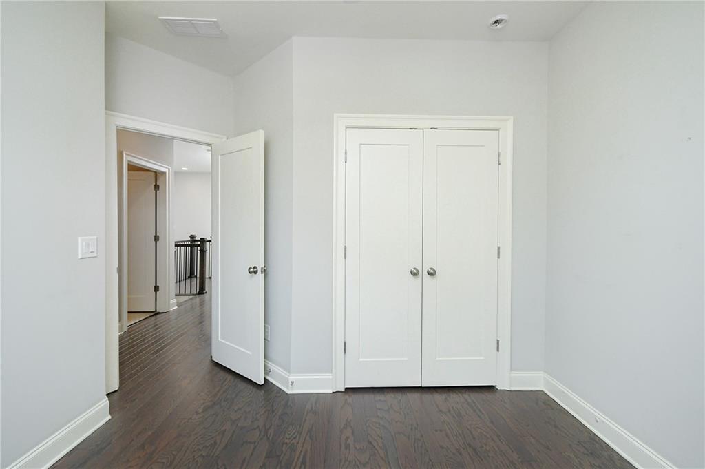 629 Brennan Drive Decatur, GA 30033 - Photo 31 of 41