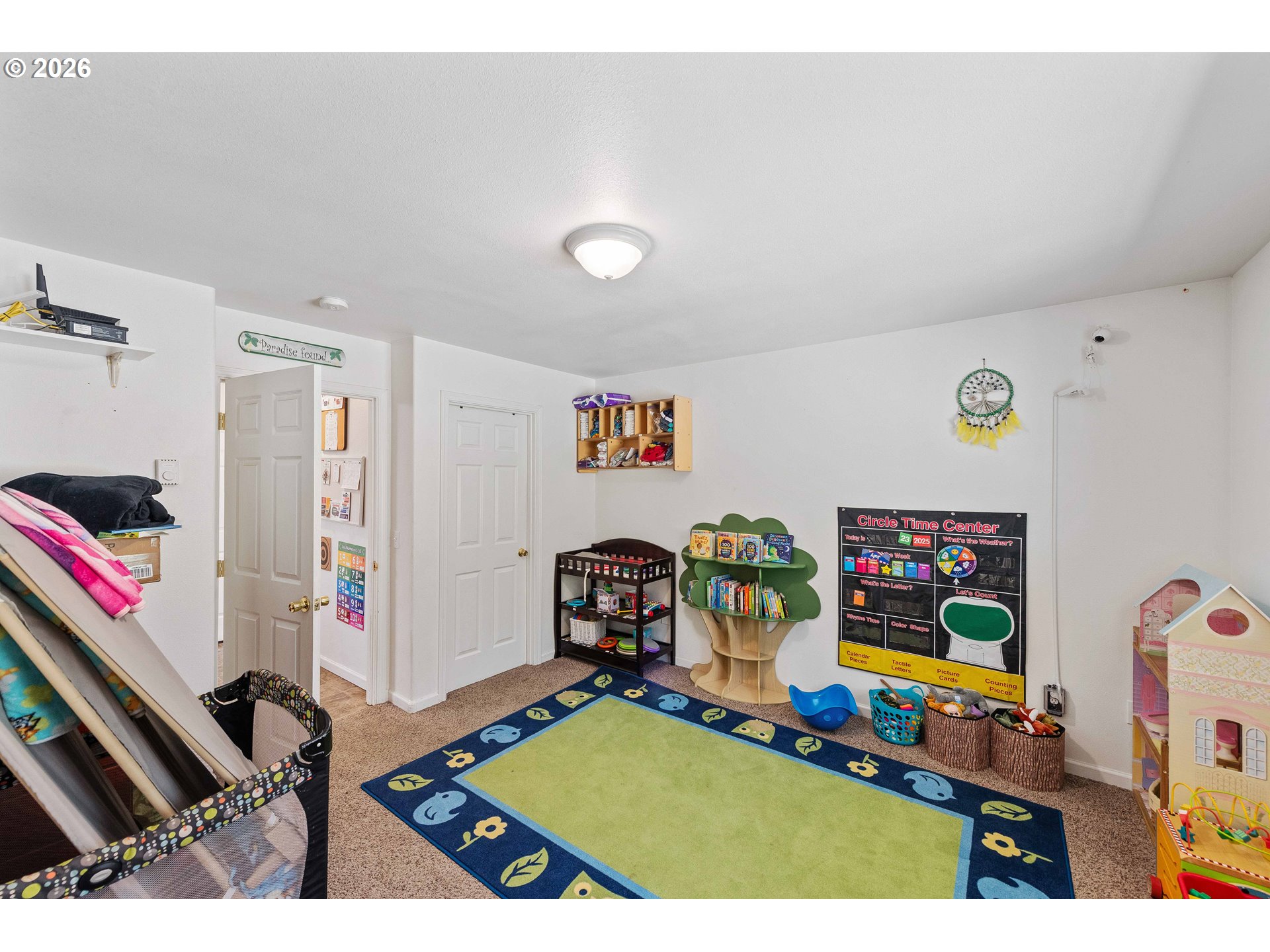 1123 South Morrison Street Coos Bay, OR 97420 - Photo 34 of 47 a view of play room with toys and dresser