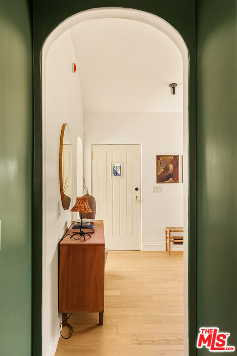 585 Mountain View Street Altadena, CA 91001 - Photo 14 of 31 a picture of a very nice looking room