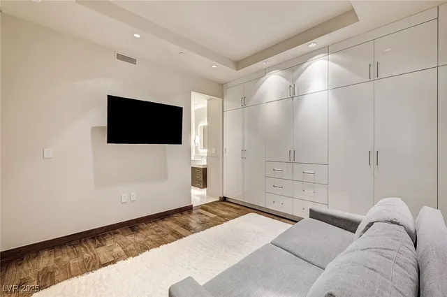 $10,000 | 3750 South Las Vegas Boulevard, Unit 3006, Las Vegas, NV 89158