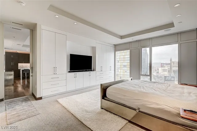 $10,000 | 3750 South Las Vegas Boulevard, Unit 3006, Las Vegas, NV 89158