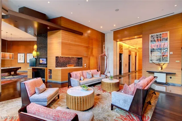 $10,000 | 3750 South Las Vegas Boulevard, Unit 3006, Las Vegas, NV 89158