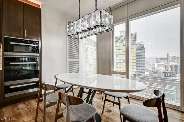 $10,000 | 3750 South Las Vegas Boulevard, Unit 3006, Las Vegas, NV 89158