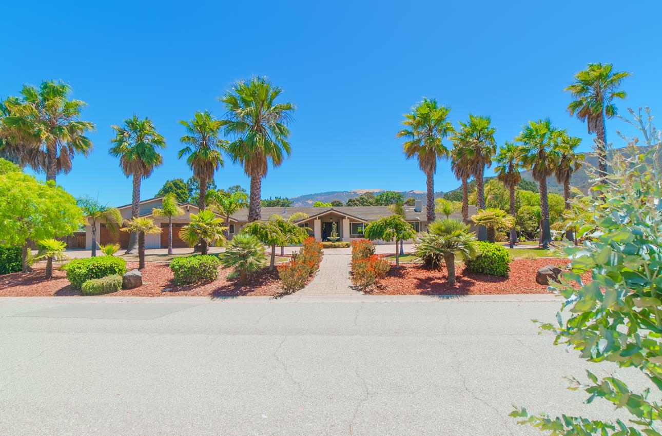 22125 Ranchito Drive Salinas, CA 93908 - Photo 11 of 66