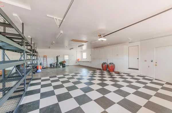 $1,999,990 | 22125 Ranchito Drive, Salinas, CA 93908