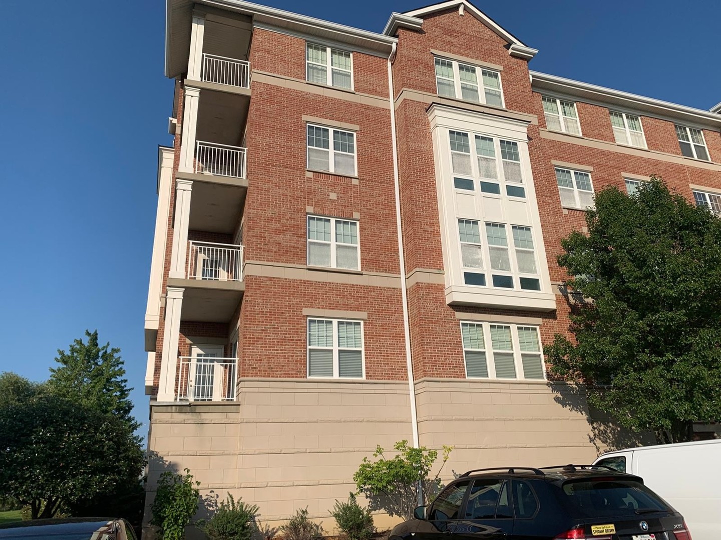 101 Pointe Drive, Unit 102 Northbrook, IL 60062 - Photo 1 of 35