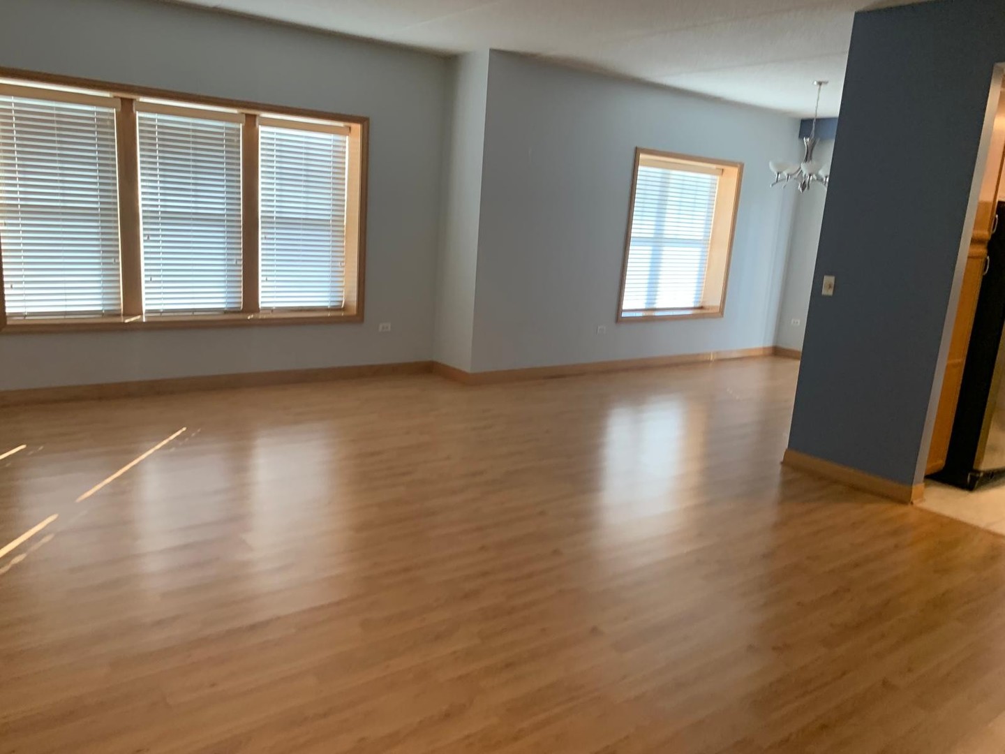101 Pointe Drive, Unit 102 Northbrook, IL 60062 - Photo 14 of 35