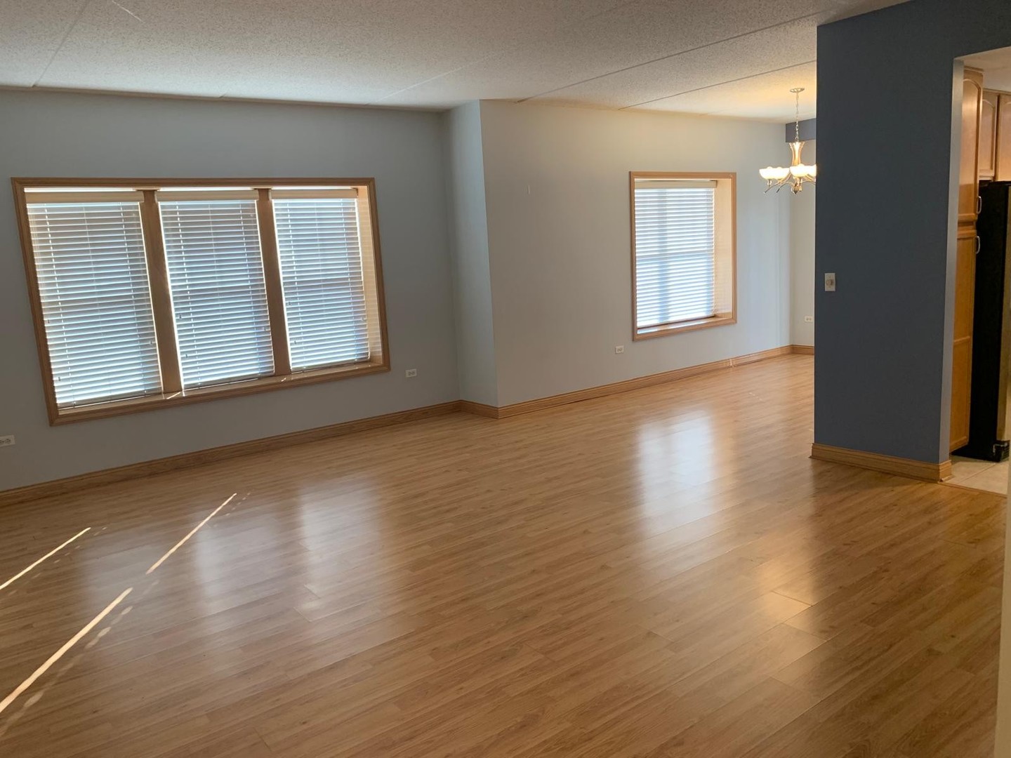101 Pointe Drive, Unit 102 Northbrook, IL 60062 - Photo 15 of 35