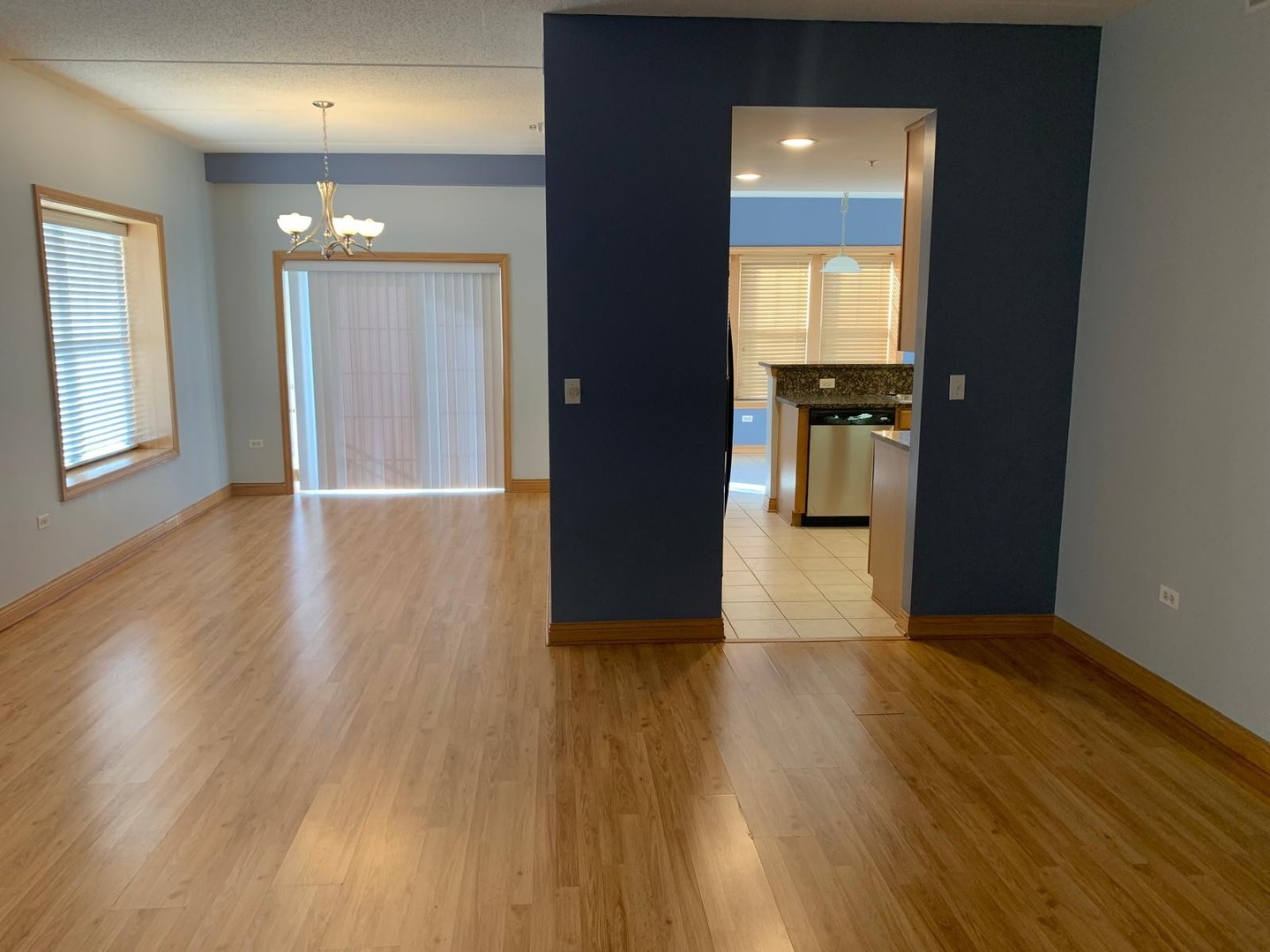 101 Pointe Drive, Unit 102 Northbrook, IL 60062 - Photo 16 of 35