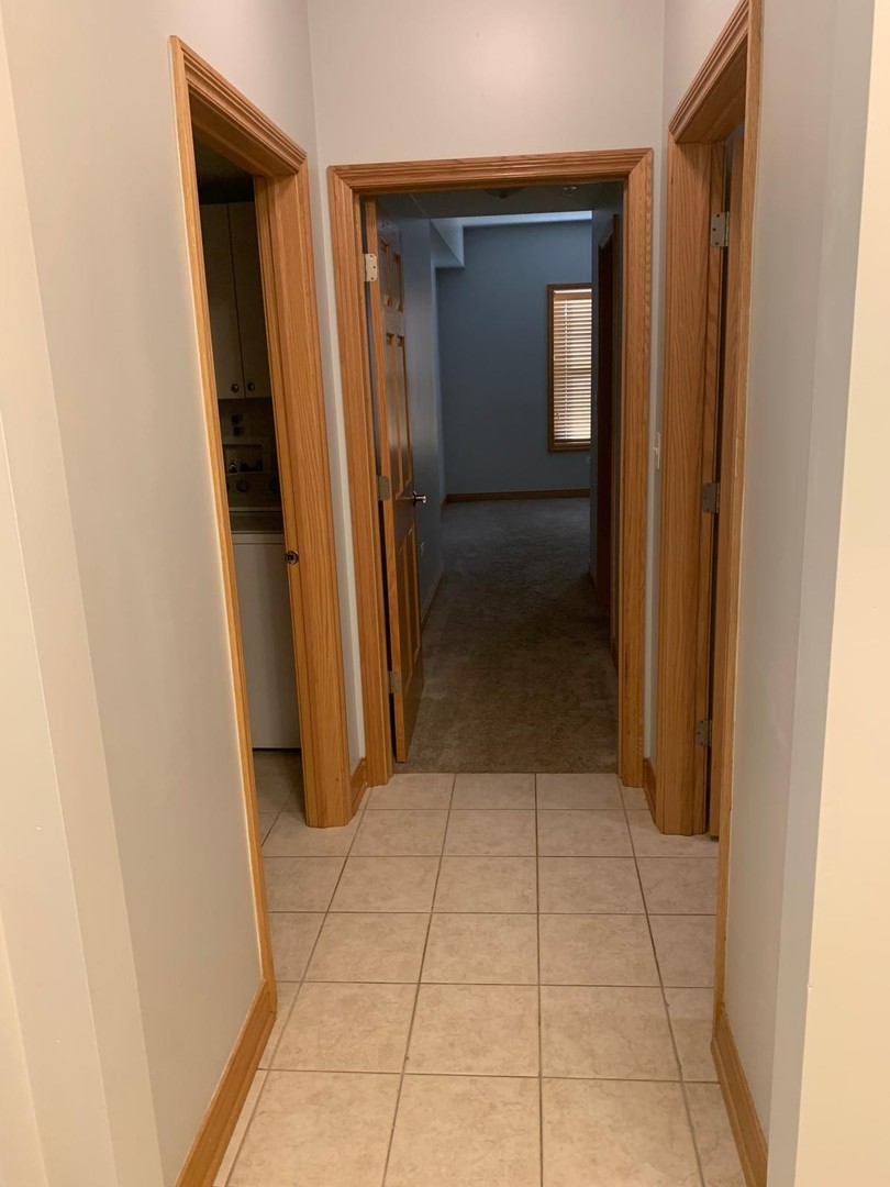 101 Pointe Drive, Unit 102 Northbrook, IL 60062 - Photo 10 of 35