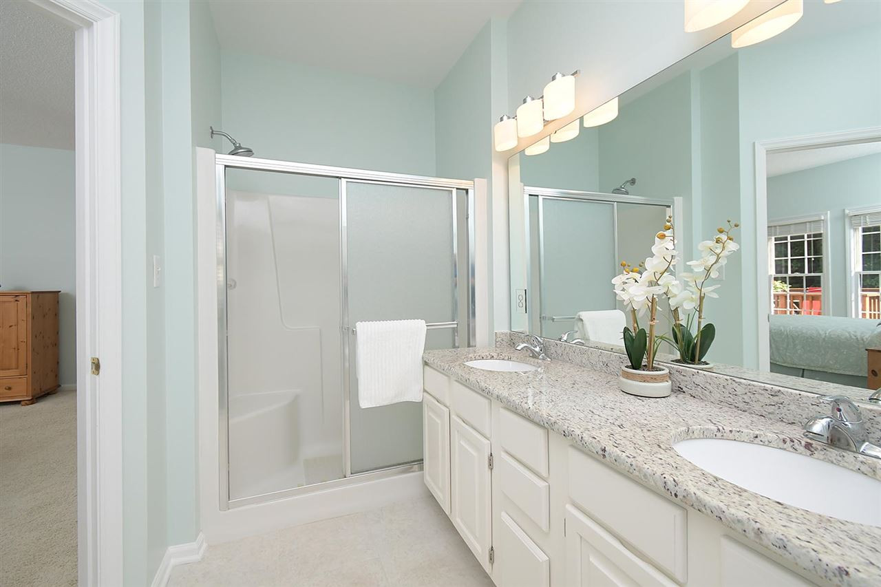 1709 Waltham Way Raleigh, NC 27614 - Photo 15 of 30 Master Bath/Spa
