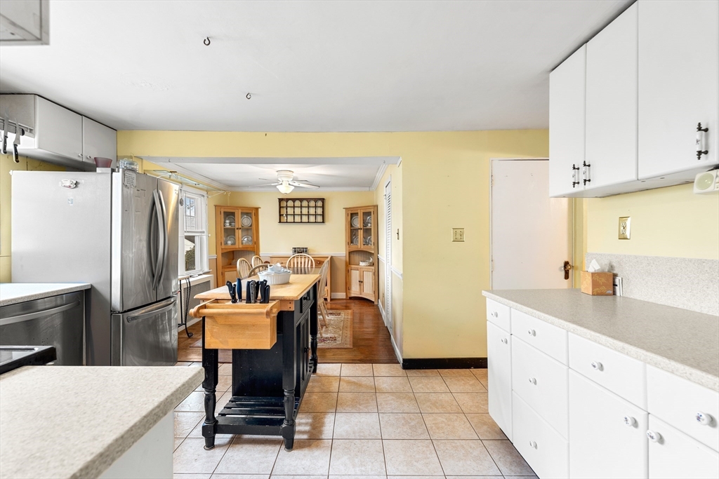 111 Den Quarry Road Lynn, MA 01904 - Photo 7 of 23