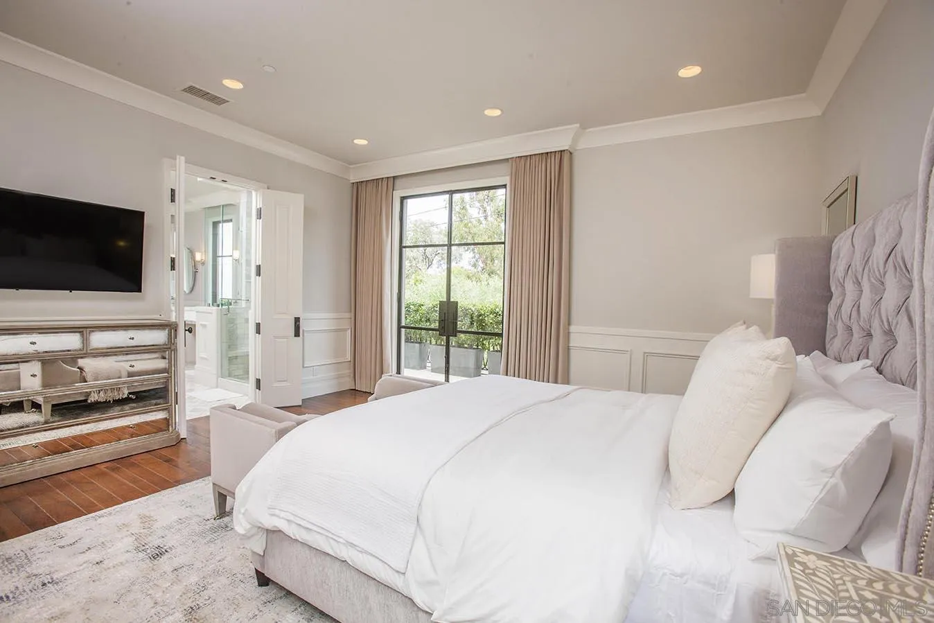 443 11th Street Del Mar, CA 92014 - Photo 20 of 33