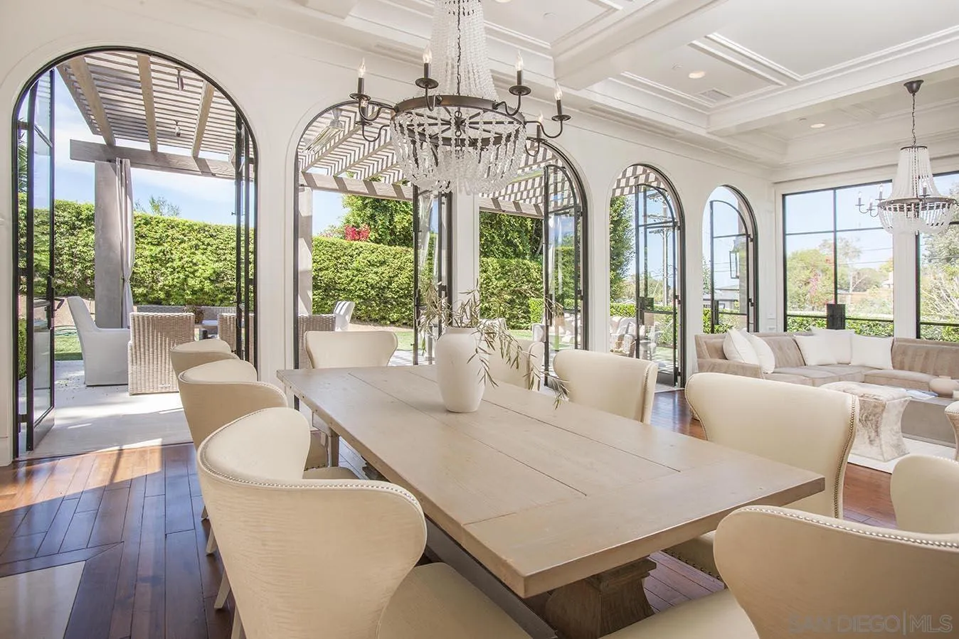 443 11th Street Del Mar, CA 92014 - Photo 8 of 33