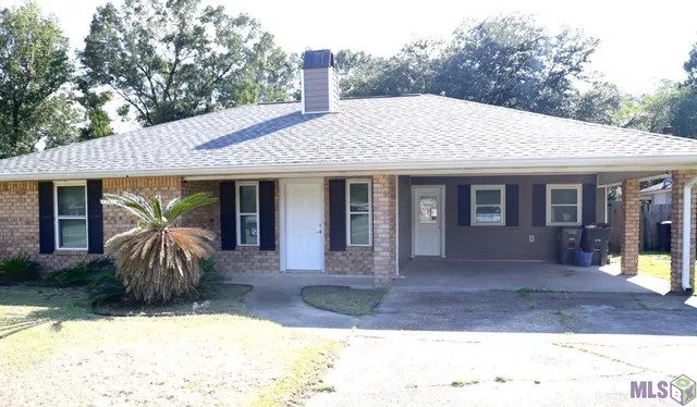 $1,600 | 10751 Carmel Drive, Baton Rouge, LA 70818