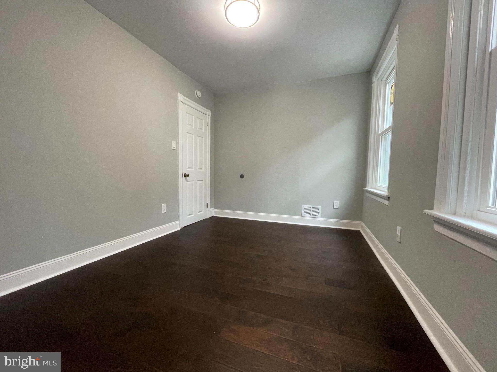 121 Rhodes Avenue Collingdale, PA 19023 - Photo 20 of 22 Gallery Image 20