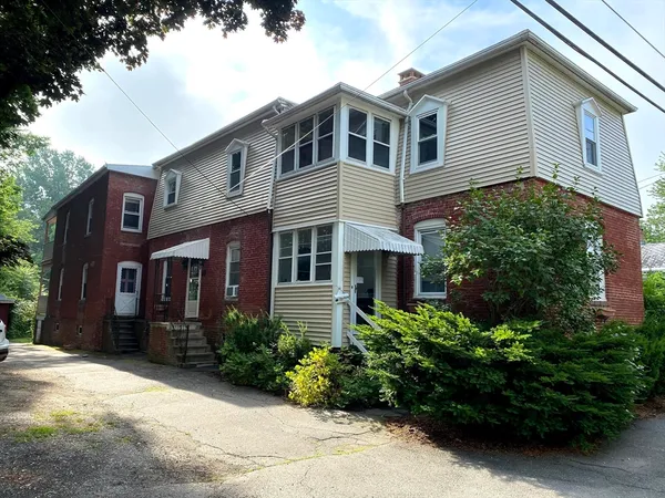 $1,635 | 50 Williams Street, Northampton, MA 01060