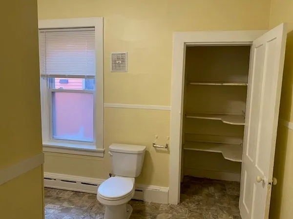 $1,635 | 50 Williams Street, Northampton, MA 01060