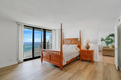 $1,149,000 | 3000 North Ocean Drive, Unit 25C, Singer Island, FL 33404