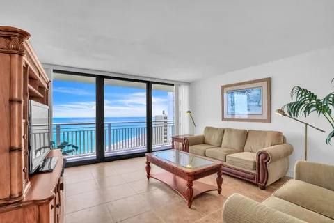 $1,149,000 | 3000 North Ocean Drive, Unit 25C, Singer Island, FL 33404