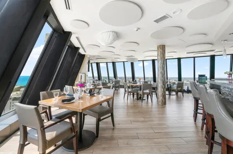 $1,149,000 | 3000 North Ocean Drive, Unit 25C, Singer Island, FL 33404