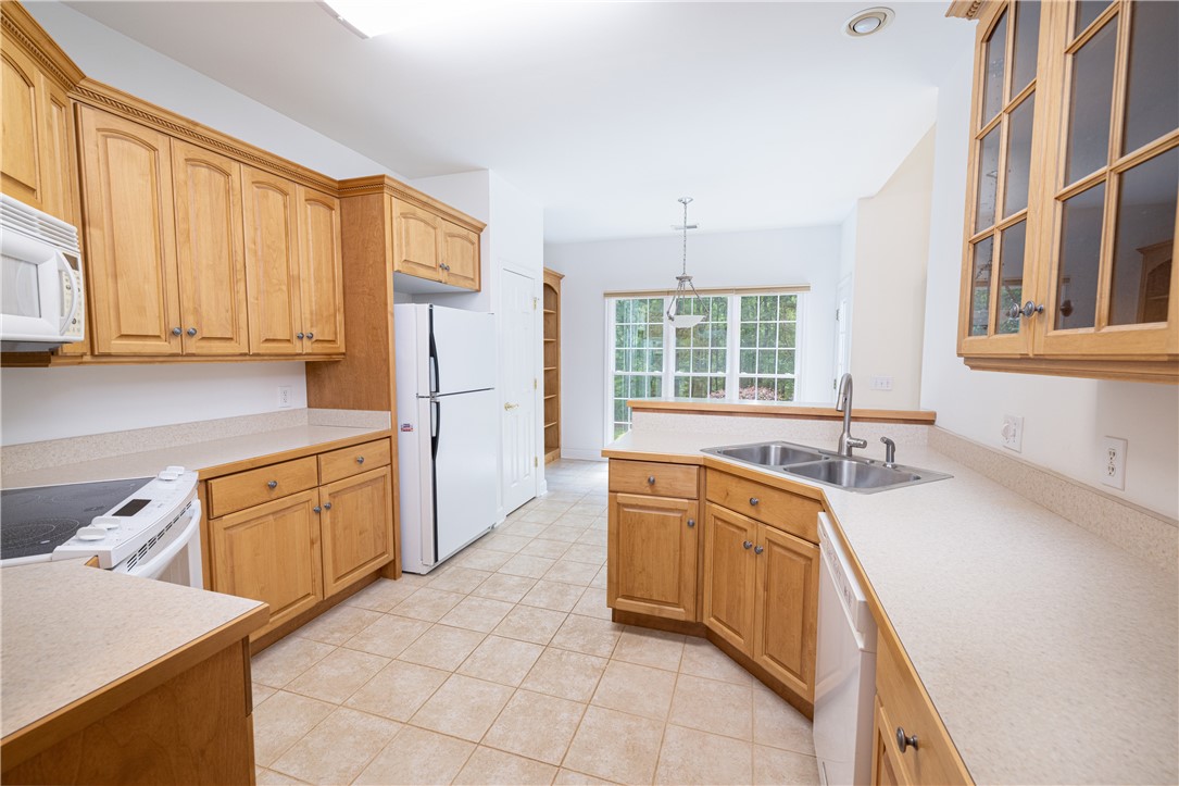 108 Winterbrook Circle Seneca, SC 29678 - Photo 16 of 38