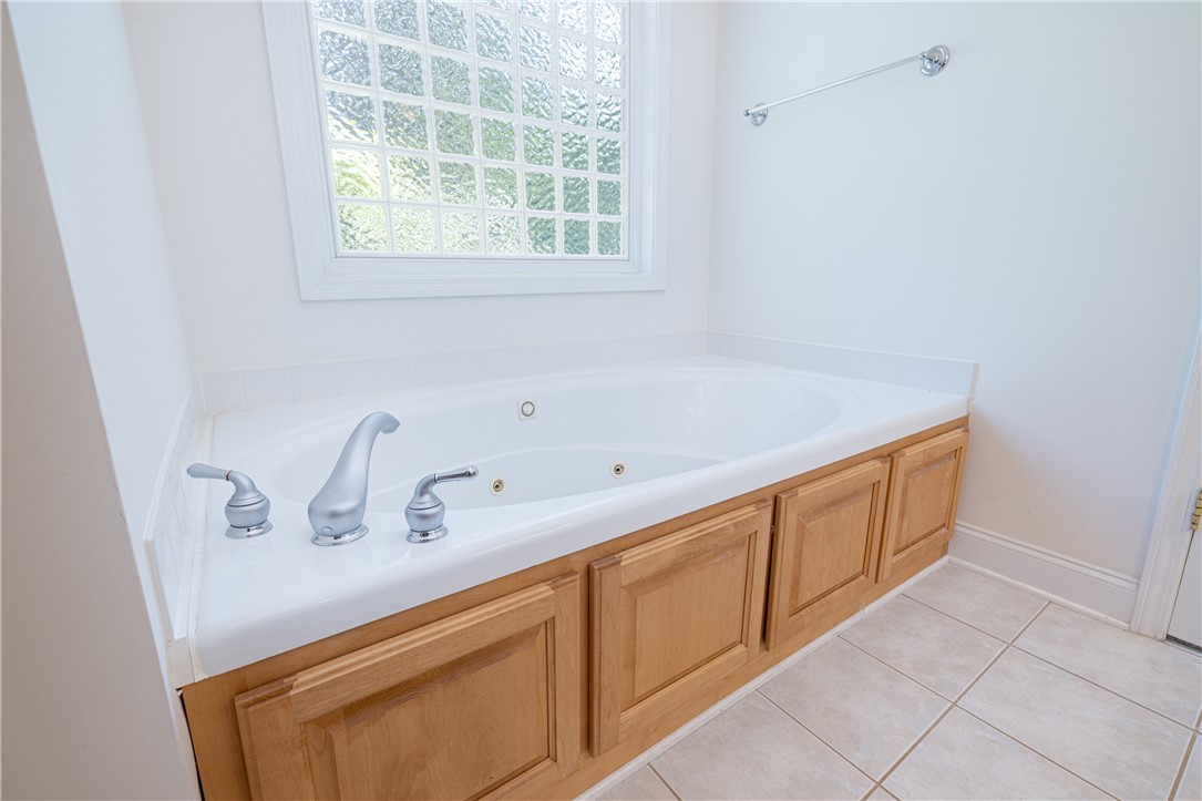 108 Winterbrook Circle Seneca, SC 29678 - Photo 23 of 38