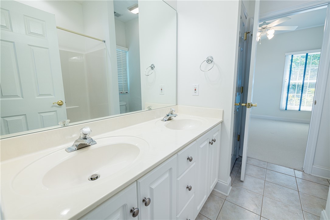 108 Winterbrook Circle Seneca, SC 29678 - Photo 10 of 38